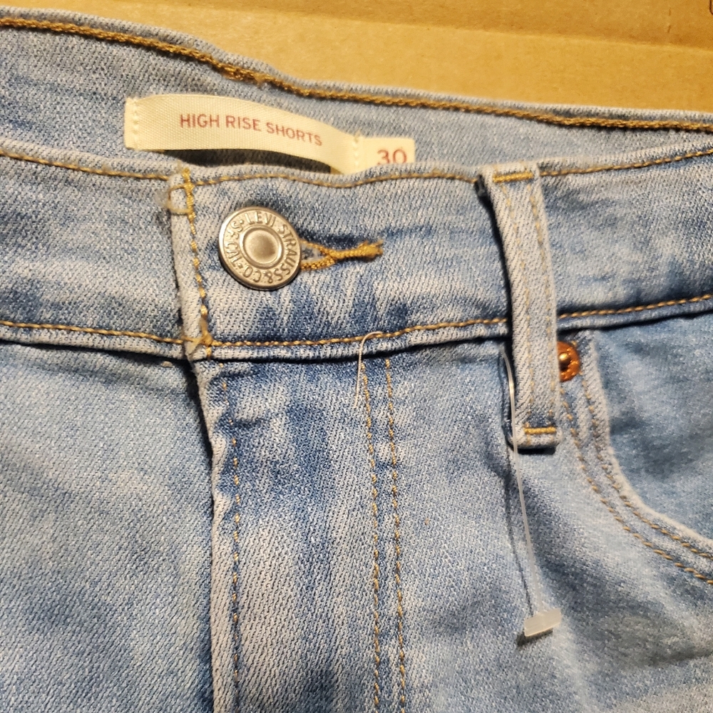 Levi's 501 0riginal Fit High Rise Jean Shorts- Womens Size 30 - New - Picture 2 of 5